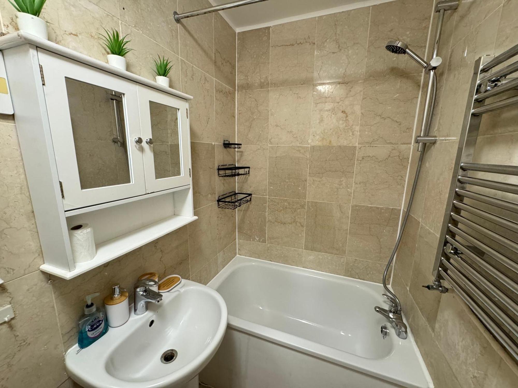 Central, Compact And Fashion Flat For 4 People With Breakfast In Kensington Zone 1 London Exterior photo