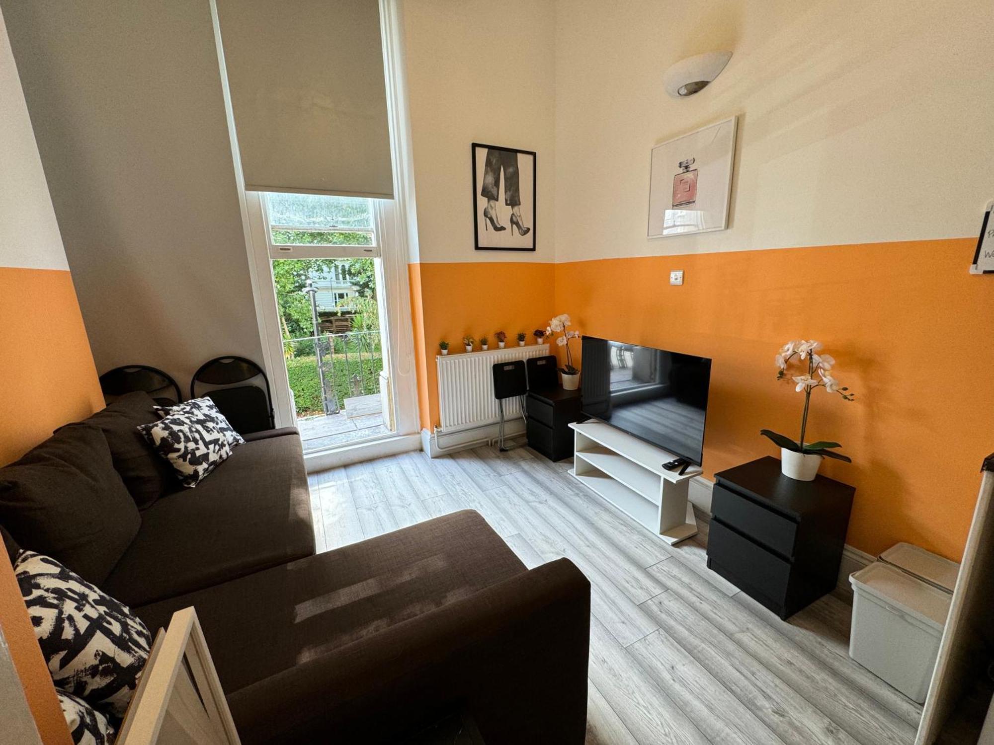 Central, Compact And Fashion Flat For 4 People With Breakfast In Kensington Zone 1 London Exterior photo